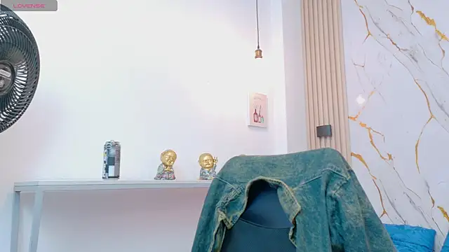Zayn Fox32 online show from June 2026 07:09:02 PM