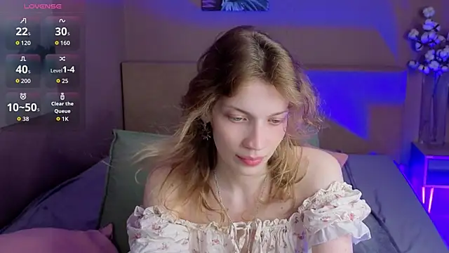 Snapshot of Emily_Cartex chatting on July 2026 05:43:02 AM Emily Cartex online show from July 2026 05:43:02 AM