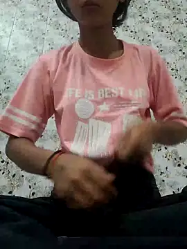 NOOR  MALIKA online show from May 2026 07:46:02 AM