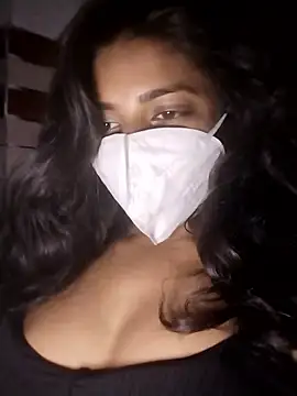 NAUGHTY-RASHI online show from May 2026 05:54:01 PM