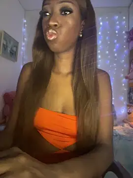 Snapshot of SpicySweetie chatting on May 2026 09:22:02 PM SpicySweetie online show from May 2026 09:22:02 PM