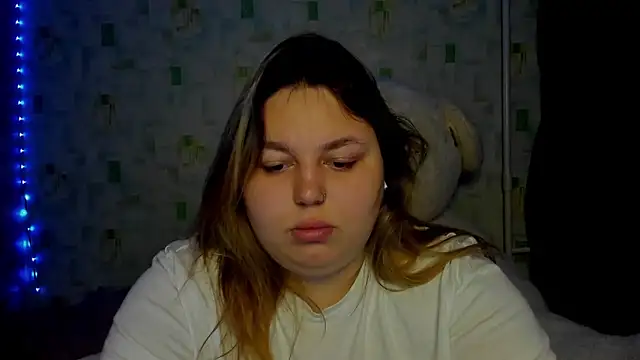 Snapshot of LillyHaigh chatting on June 2026 07:23:02 PM LillyHaigh online show from June 2026 07:23:02 PM