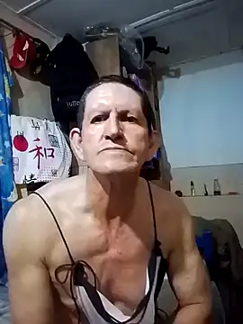 sebaton1 online show from April 2026 11:02:02 PM