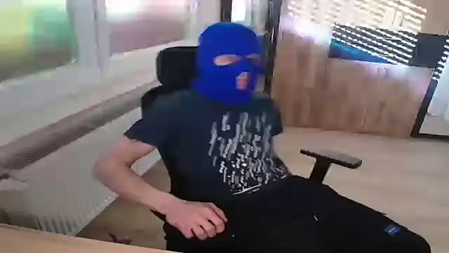 BadBoyMasked online show from April 2026 05:06:02 PM