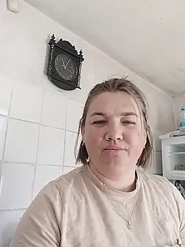 MiyaOlliver online show from June 2026 07:56:02 AM