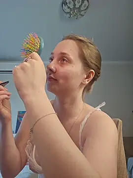 ooopsitscandy online show from July 2026 04:24:01 PM