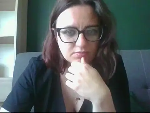 sensual paris online show from May 2026 05:35:01 AM