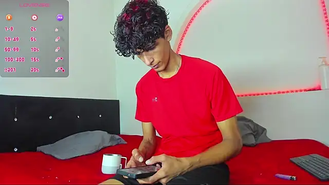 Snapshot of liammendoza98 chatting on April 2026 11:16:02 AM liammendoza98 online show from April 2026 11:16:02 AM