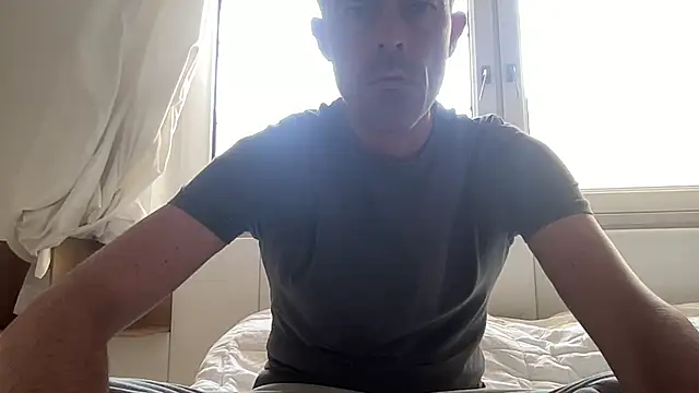 Riccardo86xx online show from April 2026 11:58:02 AM