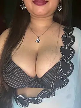 Snapshot of Naughty_pooja44 chatting on August 2026 08:39:01 AM Naughty pooja44 online show from August 2026 08:39:01 AM