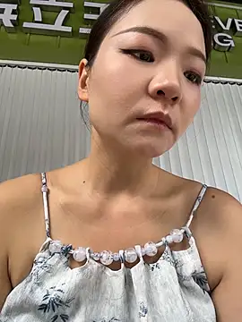 Snapshot of xiaochengzi505 chatting on July 2026 01:07:02 AM xiaochengzi505 online show from July 2026 01:07:02 AM