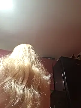BlondyWifey online show from May 2026 08:26:01 PM