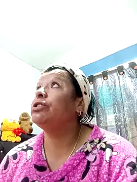 Snapshot of Samantha_Kieran chatting on May 2026 03:50:01 PM Samantha Kieran online show from May 2026 03:50:01 PM