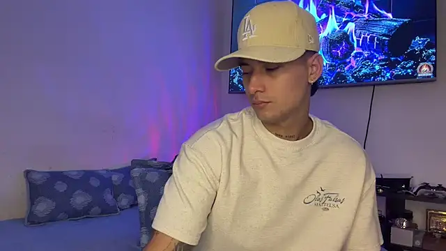 SexxxySquirterStev777 online show from July 2026 02:20:01 PM