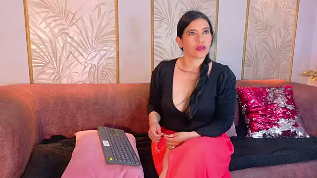 Snapshot of Dalila_5 chatting on June 2026 07:26:02 PM Dalila 5 online show from June 2026 07:26:02 PM