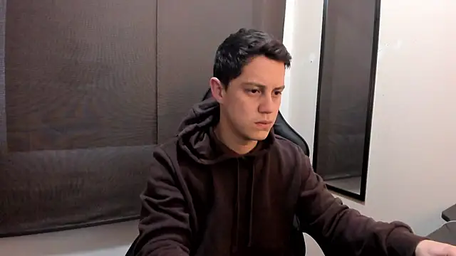 KendricTorres online show from July 2026 01:17:01 PM