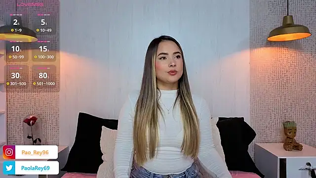 paolarey online show from March 2026 10:07:01 PM