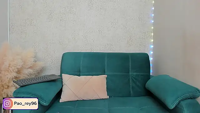 paolarey online show from April 2026 12:13:02 AM