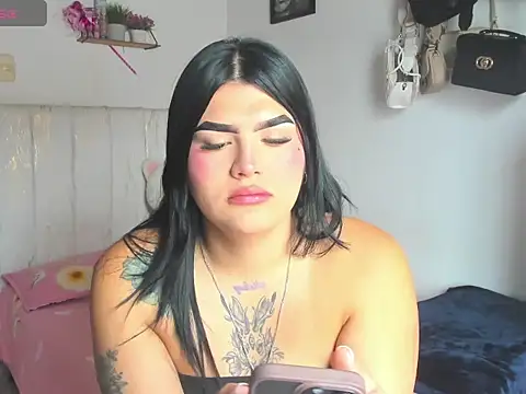 Melinabitchxx online show from May 2026 02:27:02 PM