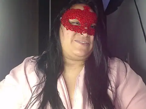 TemptingMoon online show from May 2026 09:56:02 PM