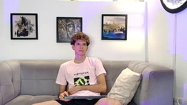 KING BOYS2026 online show from June 2026 01:32:02 AM