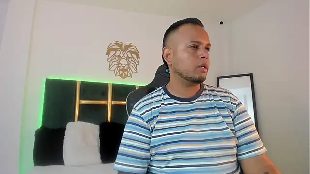 Snapshot of Jay_raze chatting on May 2026 12:09:02 PM Jay raze online show from May 2026 12:09:02 PM