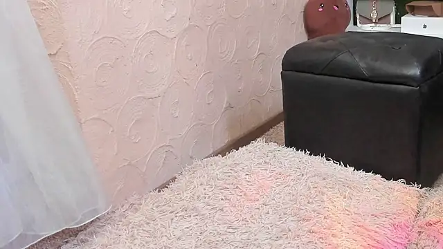 Snapshot of lililiana chatting on July 2026 08:17:02 AM lililiana online show from July 2026 08:17:02 AM