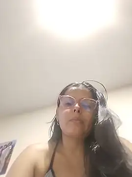 Bella Morena27 online show from June 2026 12:07:02 PM