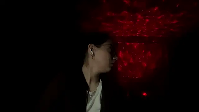 AdelleBaggenstoss online show from April 2026 08:57:02 PM