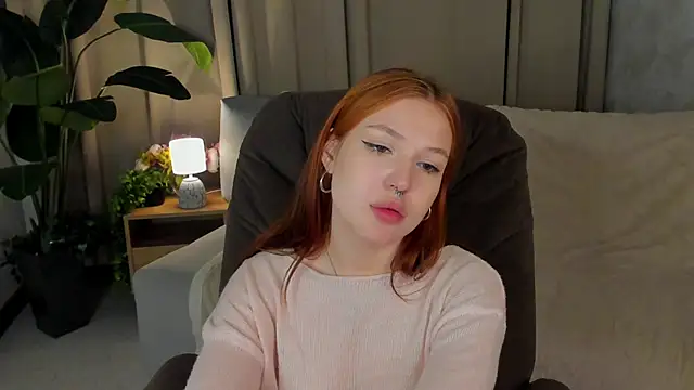 Snapshot of Kessi_fox chatting on May 2026 07:48:02 AM Kessi fox online show from May 2026 07:48:02 AM
