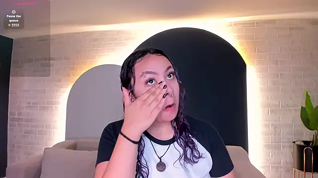 LoiseHarper online show from June 2026 03:27:02 AM