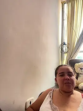 evereskira online show from May 2026 06:47:02 PM