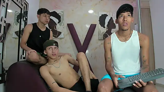 RED BOYS XXX online show from May 2026 01:27:02 PM