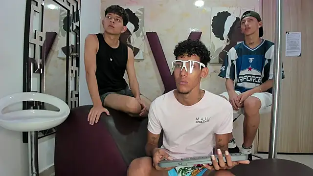 RED BOYS XXX online show from May 2026 01:19:01 PM