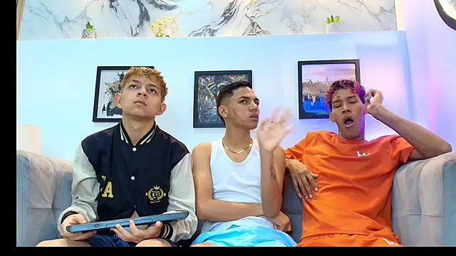 RED BOYS XXX online show from June 2026 01:32:01 PM