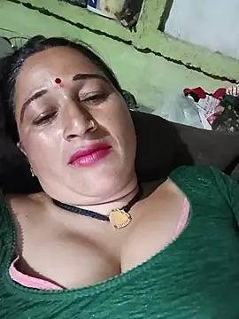 Haliya8 online show from May 2026 04:37:01 PM
