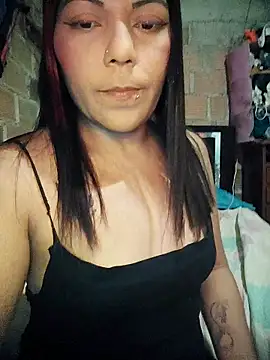 divafina online show from May 2026 08:14:02 PM