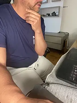daddy3945 online show from May 2026 08:12:02 AM
