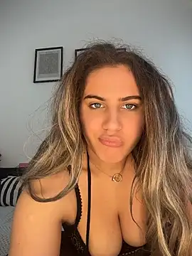 SensualQueenX online show from May 2026 10:33:01 AM