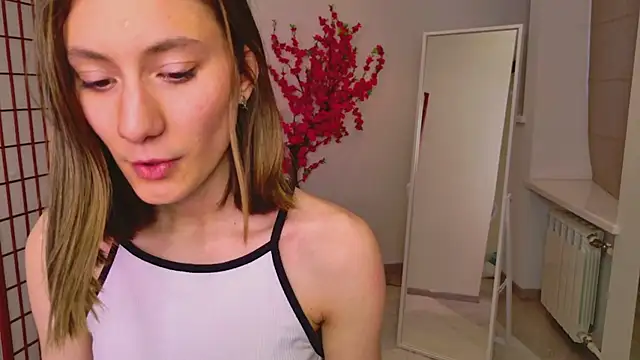 cherrry lola online show from May 2026 02:02:01 PM