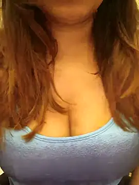 Snapshot of DreamY_MaanYa chatting on July 2026 05:34:02 PM DreamY MaanYa online show from July 2026 05:34:02 PM