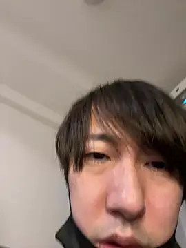 risacha online show from May 2026 04:14:02 PM
