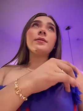 Mia Rodriguezz  online show from May 2026 03:23:01 AM