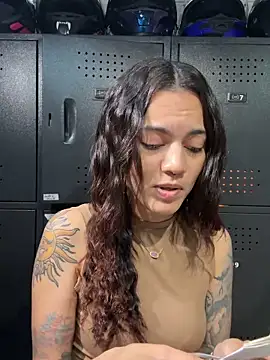 VeroJenkins  online show from May 2026 02:22:01 PM