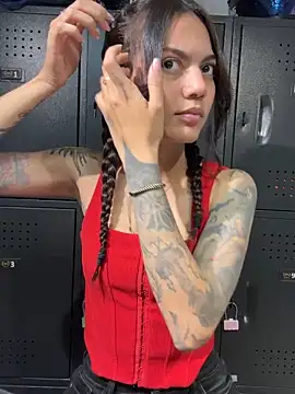 VeroJenkins  online show from May 2026 01:30:02 PM