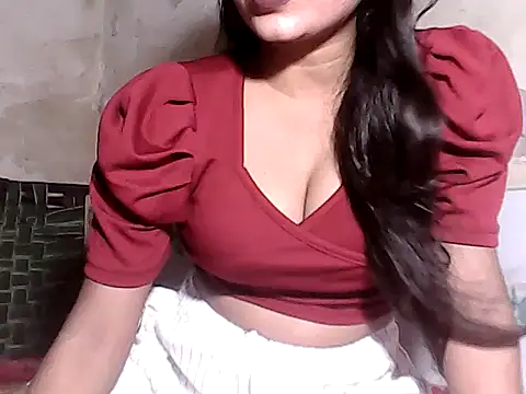 Lovely Pandey online show from May 2026 05:21:02 PM