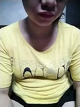 Girl lovebaby online show from May 2026 12:55:02 PM