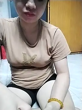 Girl lovebaby online show from May 2026 01:30:01 PM