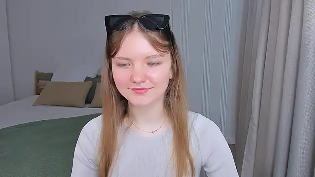 LookEva online show from May 2026 04:53:02 AM