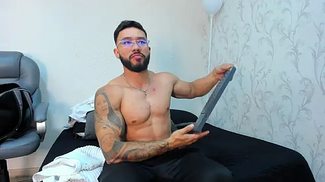 Axel power  online show from May 2026 03:15:01 AM